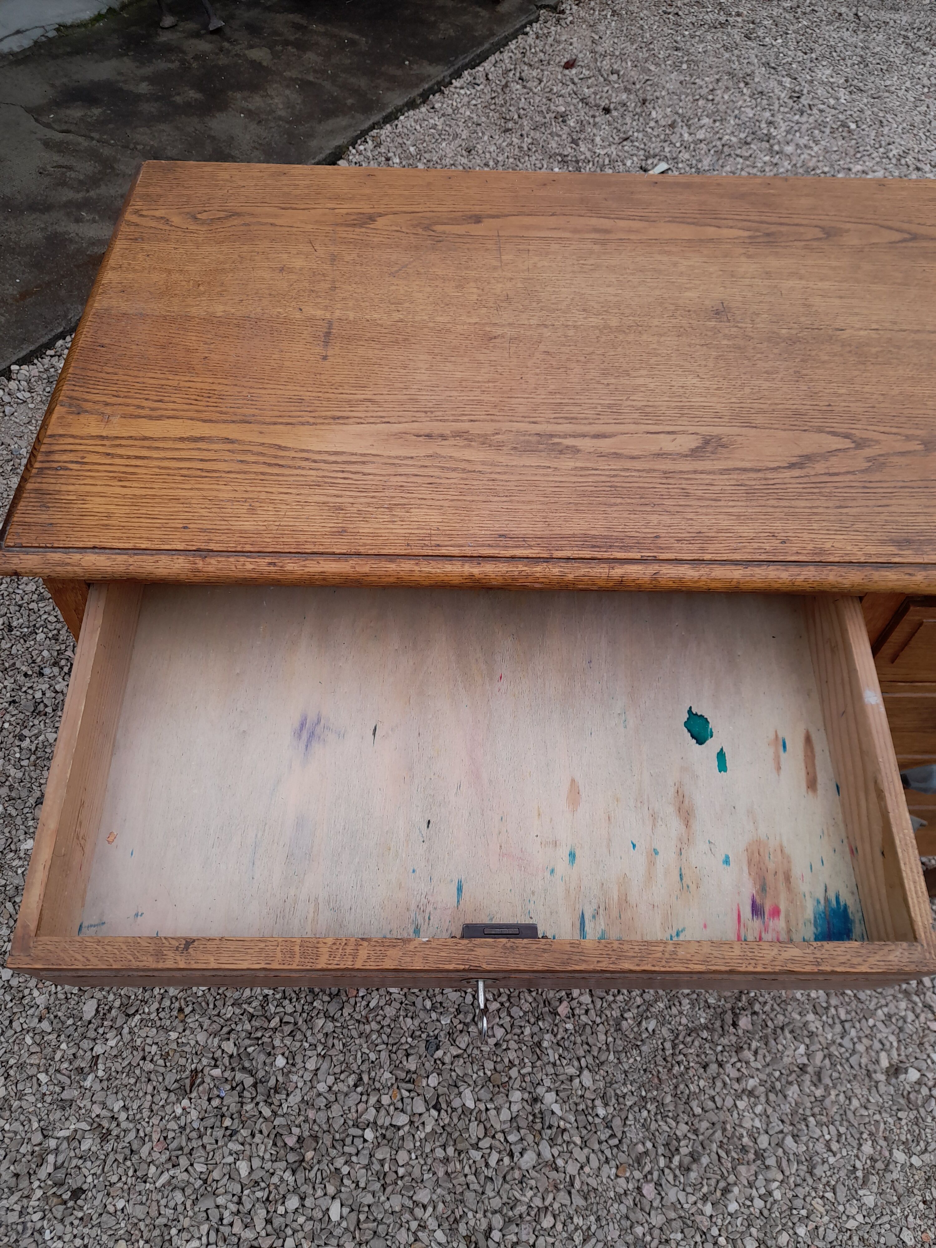 Old 1950 oak desk 5 drawers