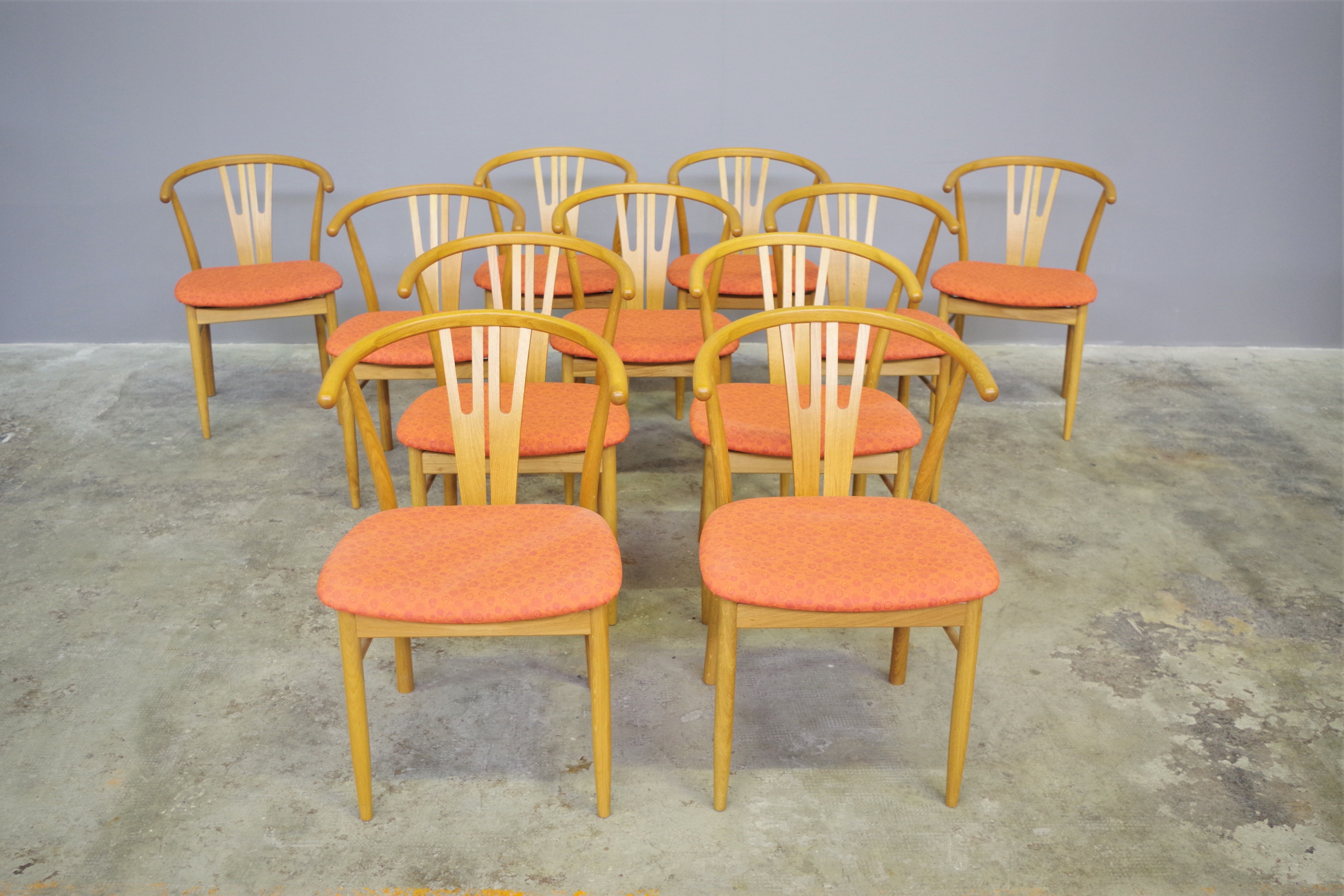 Set of 11 modern curved wood oak chairs