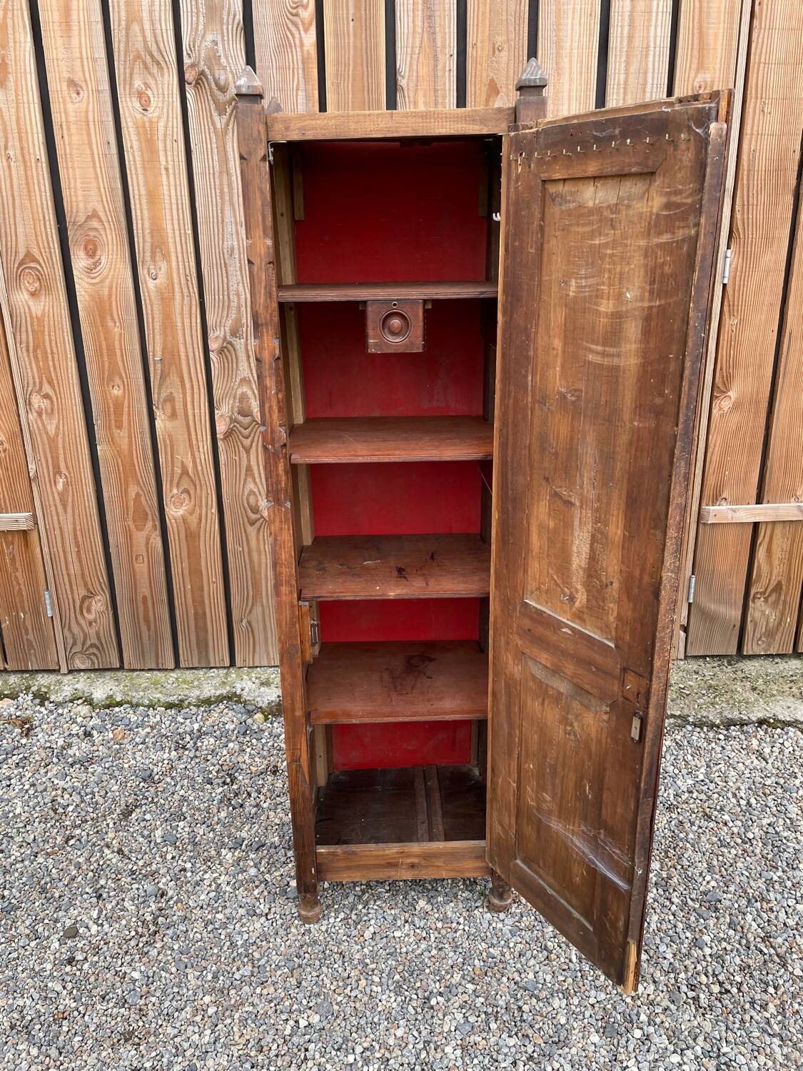 Rare Bonnetière cabinet