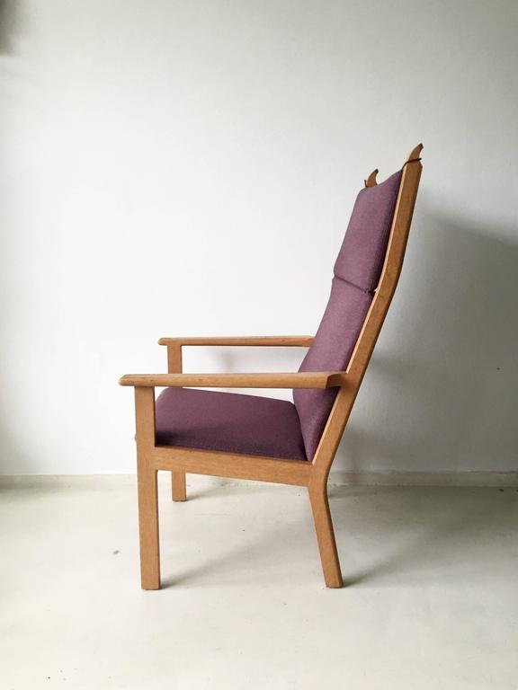 Set of chairs by Hans Wegner for Getama 1980 s