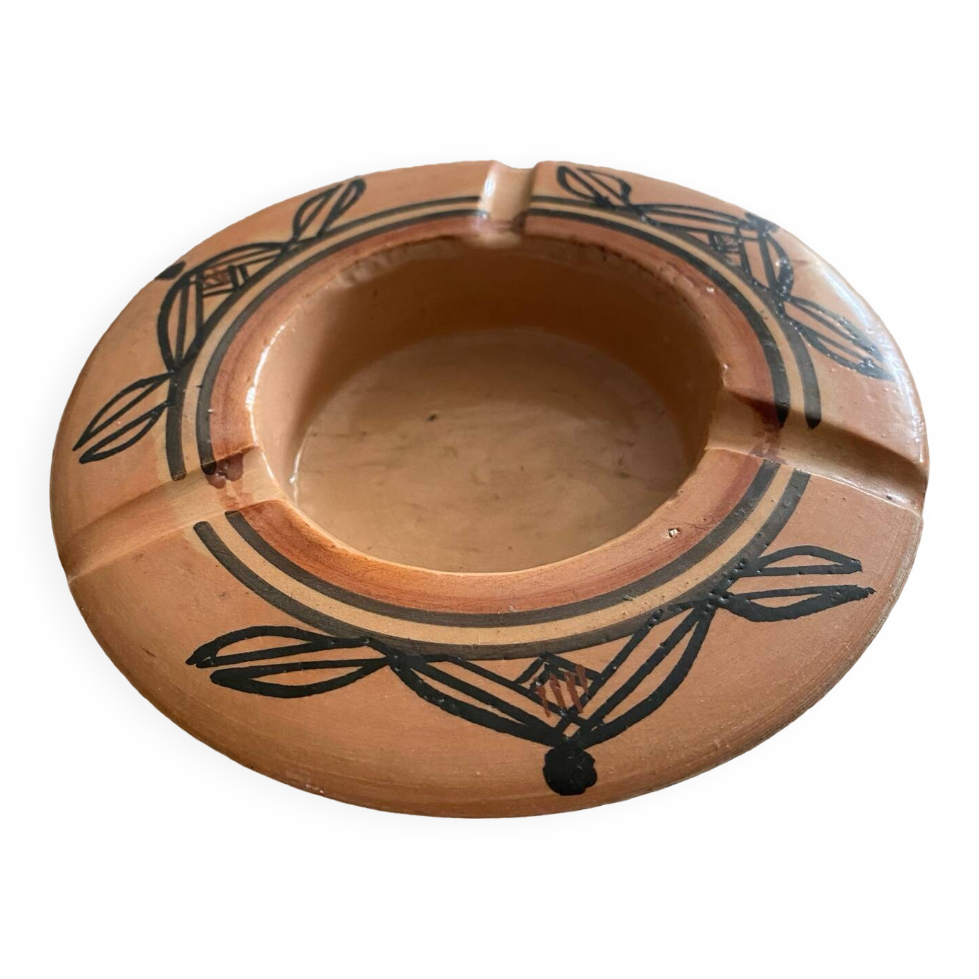 1 Berber ashtray in varnished terracotta
