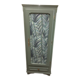 Vintage parisian wardrobe