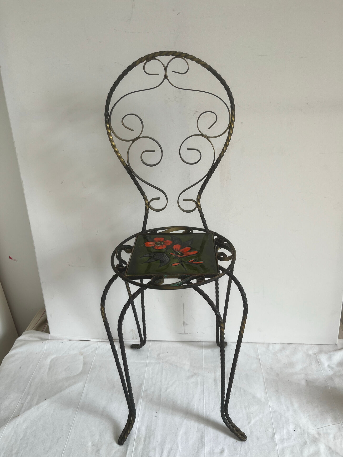 Petite chaise en fer forgé Vallauris