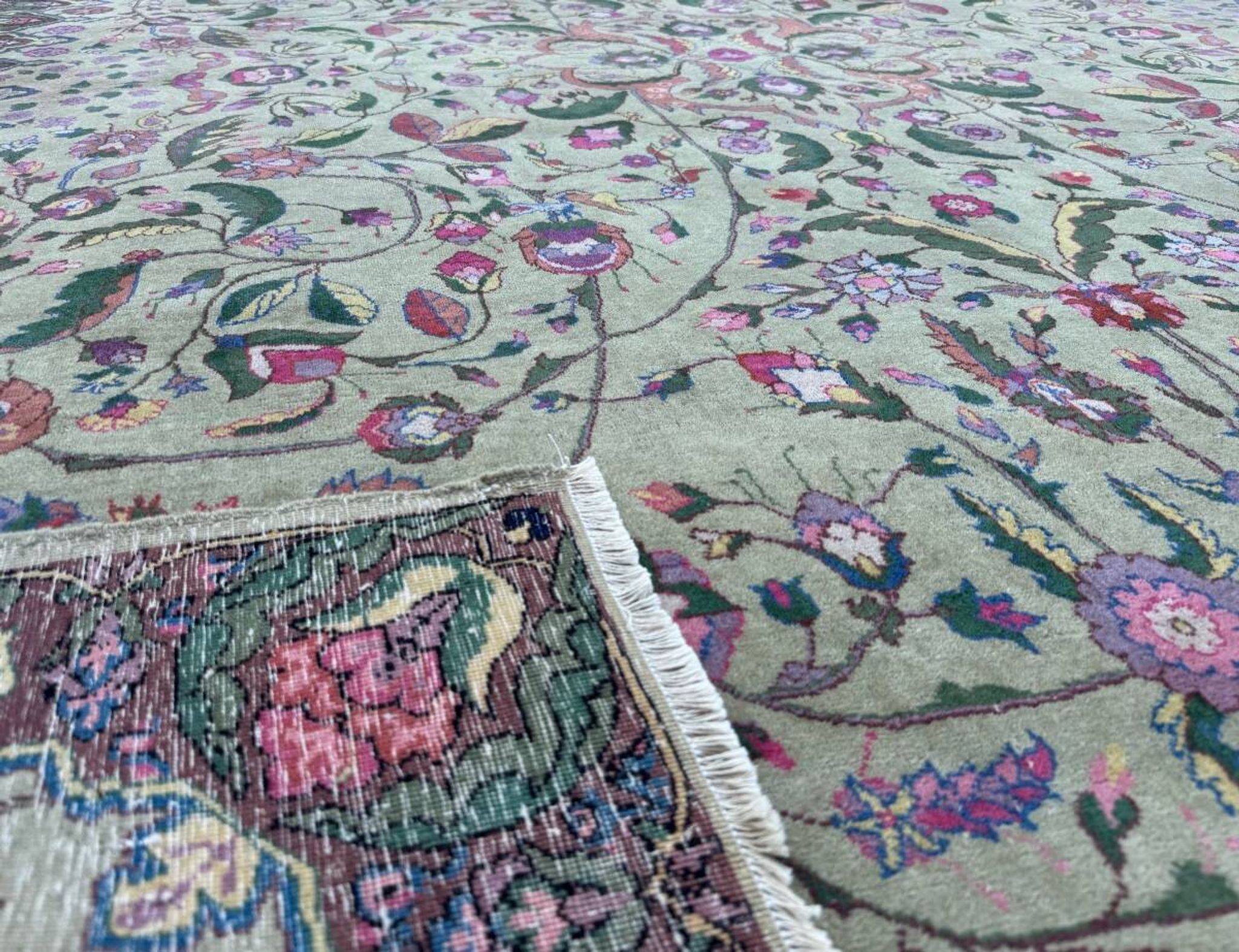 Tapis persan Kirman pistache 298x208 cm