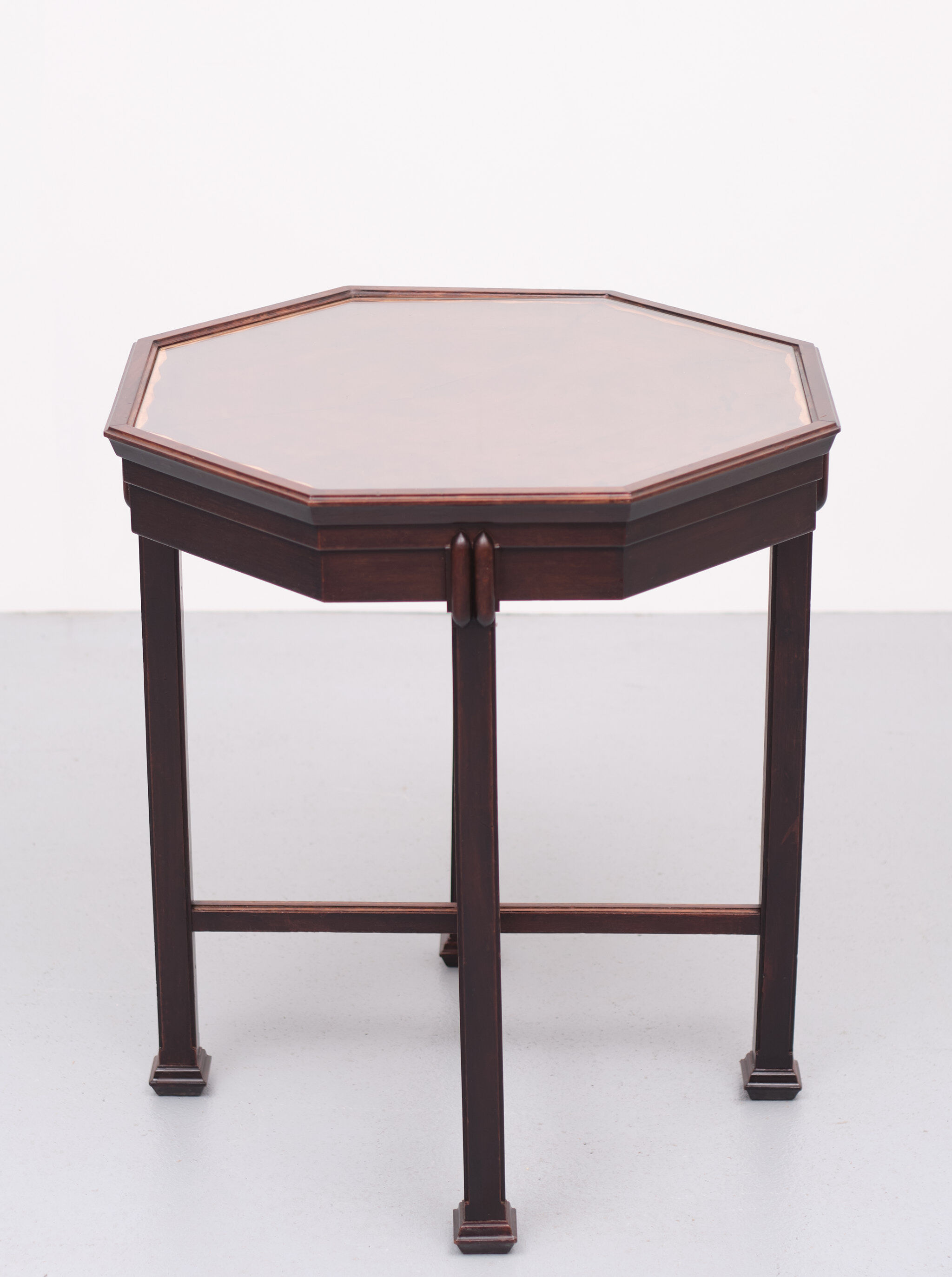 Dutch Art Deco octagonal mahogany side table 1925