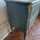 Commode de chambre patiné de style régence 2 tiroirs