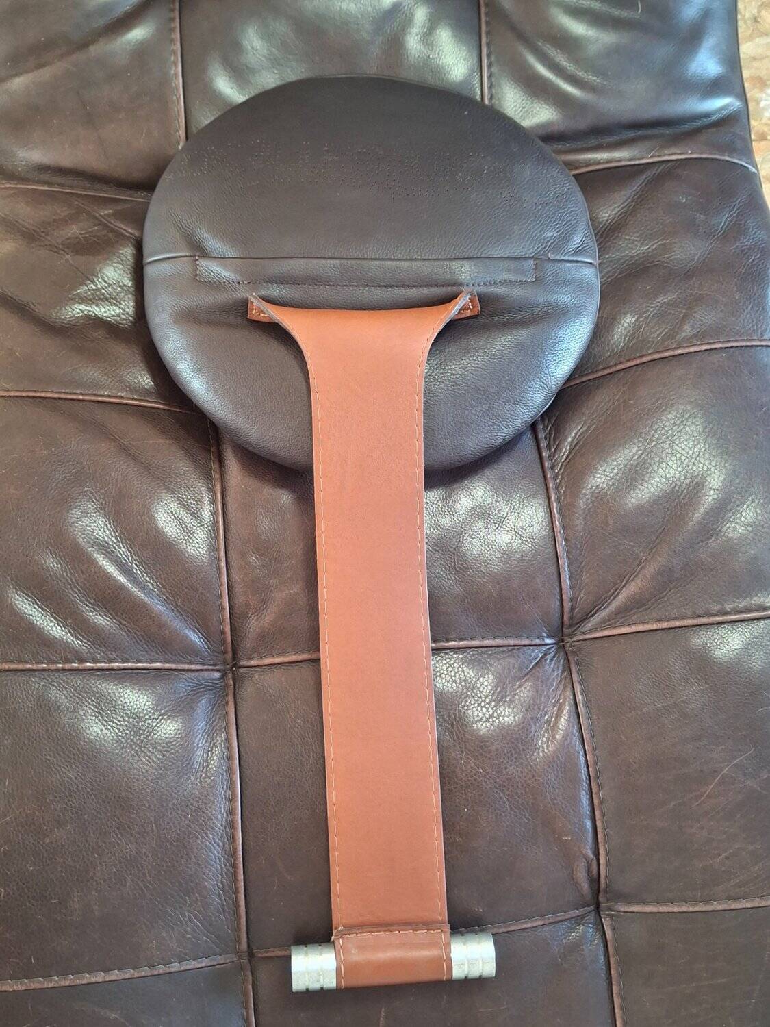 Contemporary Italian leather chaise longue meridian
