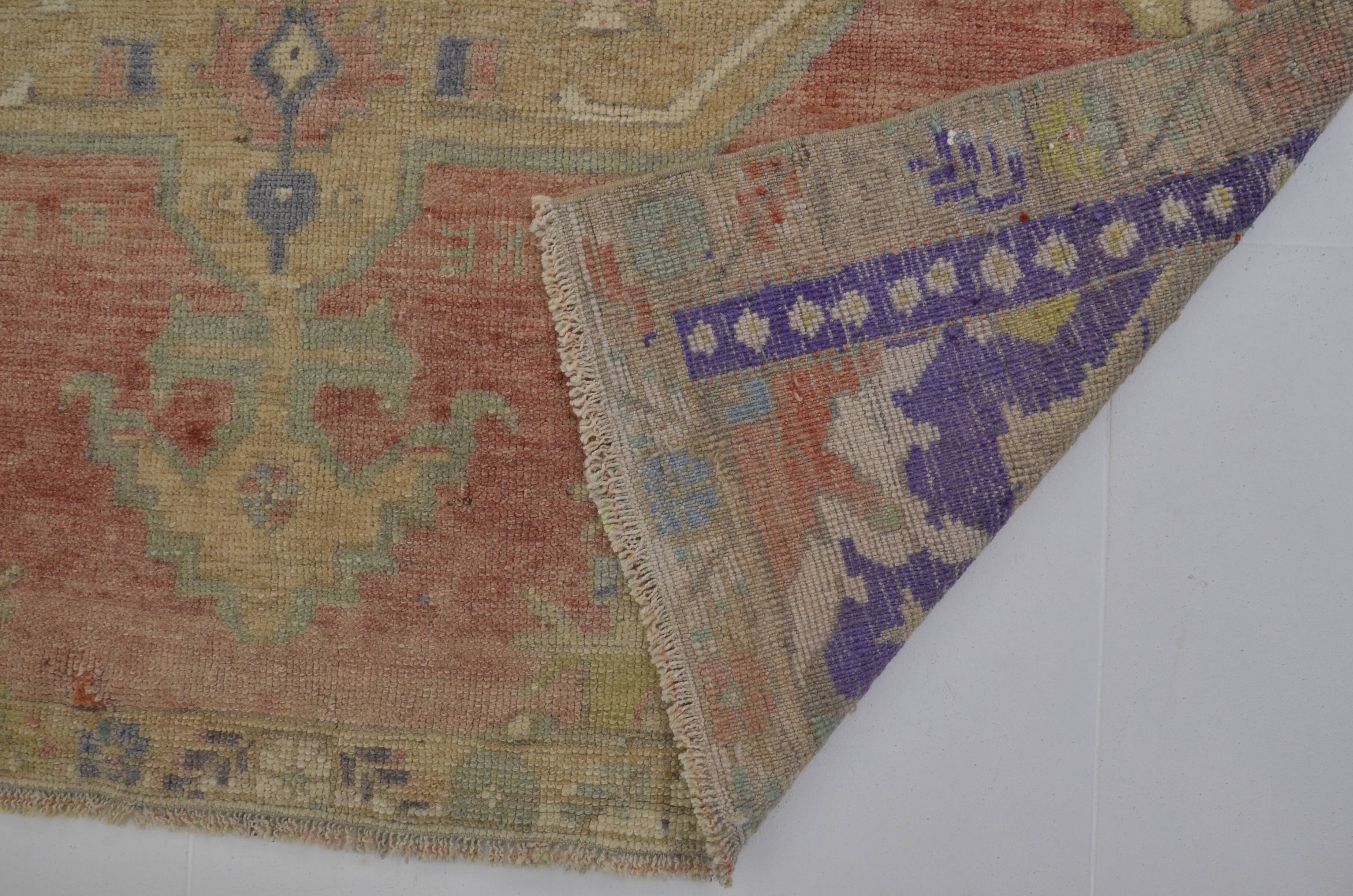 Decorative Handwoven Vintage Wool Rug sku1467