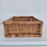 Wicker tray