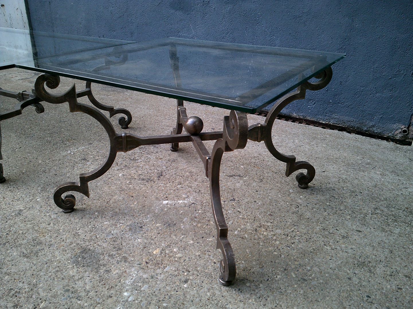 Neoclassical coffee tables Roche Bobois