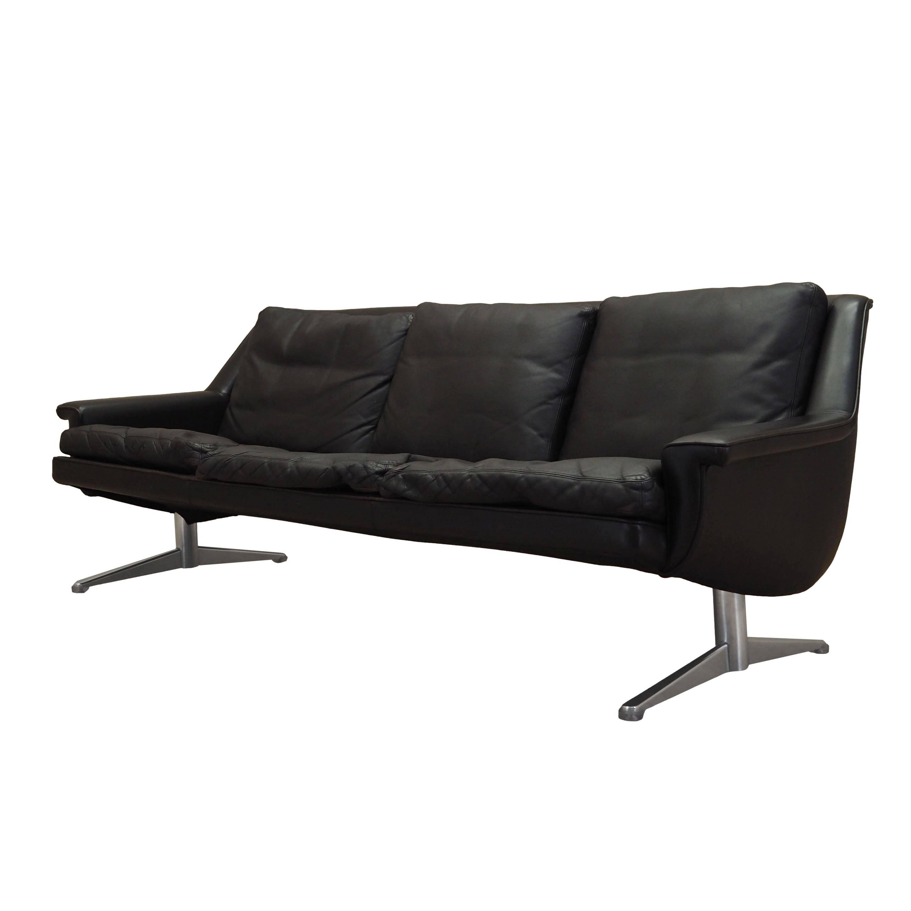 Brown leather sofa, Danish design, 1970s, designer: Werner Langenfeld, manu