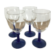 Verres à pied bleu