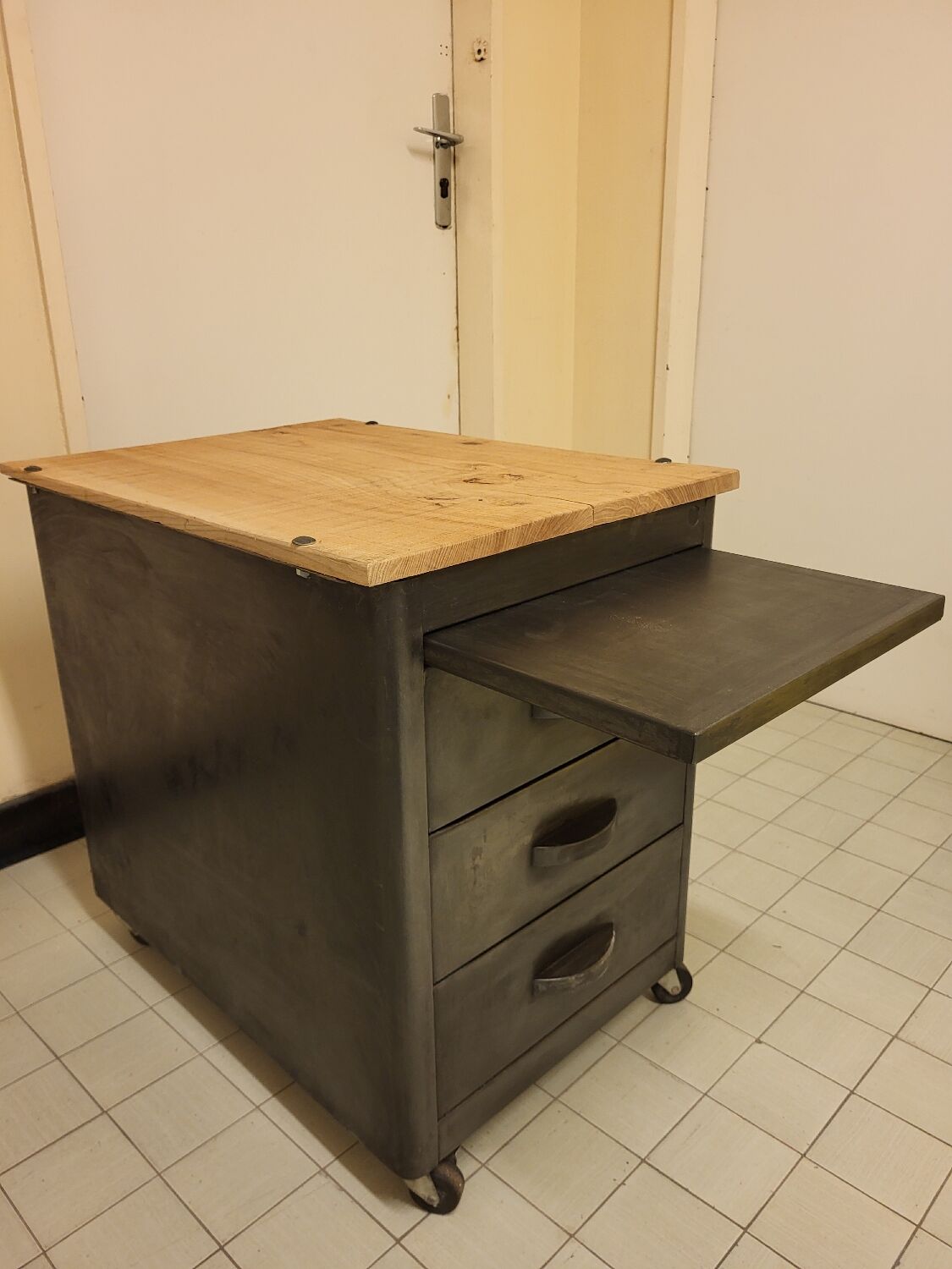 Meuble bois metal 3 tiroirs et tablette