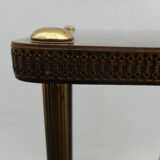 Formica and metal selette