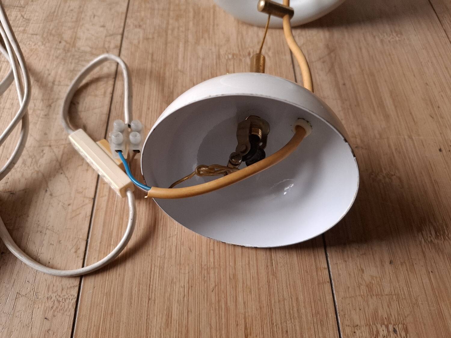 Vintage 70'S pendant light by Fabbian for Mazzega, Italy