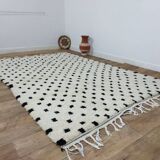 Handmade moroccan polka dot berber rug 294 x 194 cm