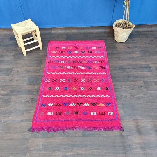 Tapis marocain rose berbère 95x140cm