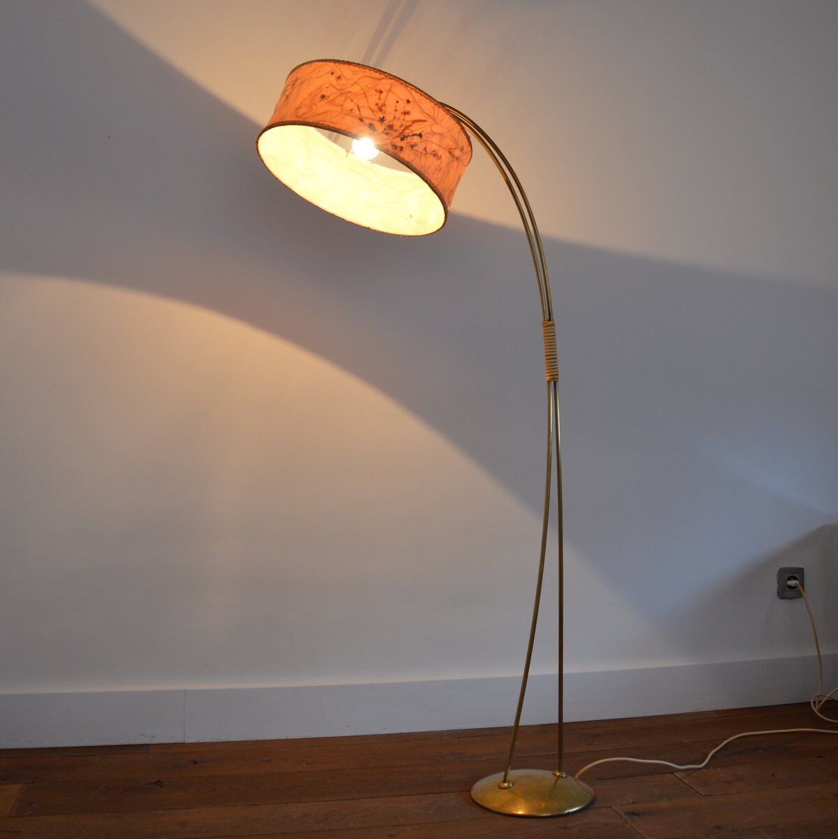 Vintage 50s lamppost