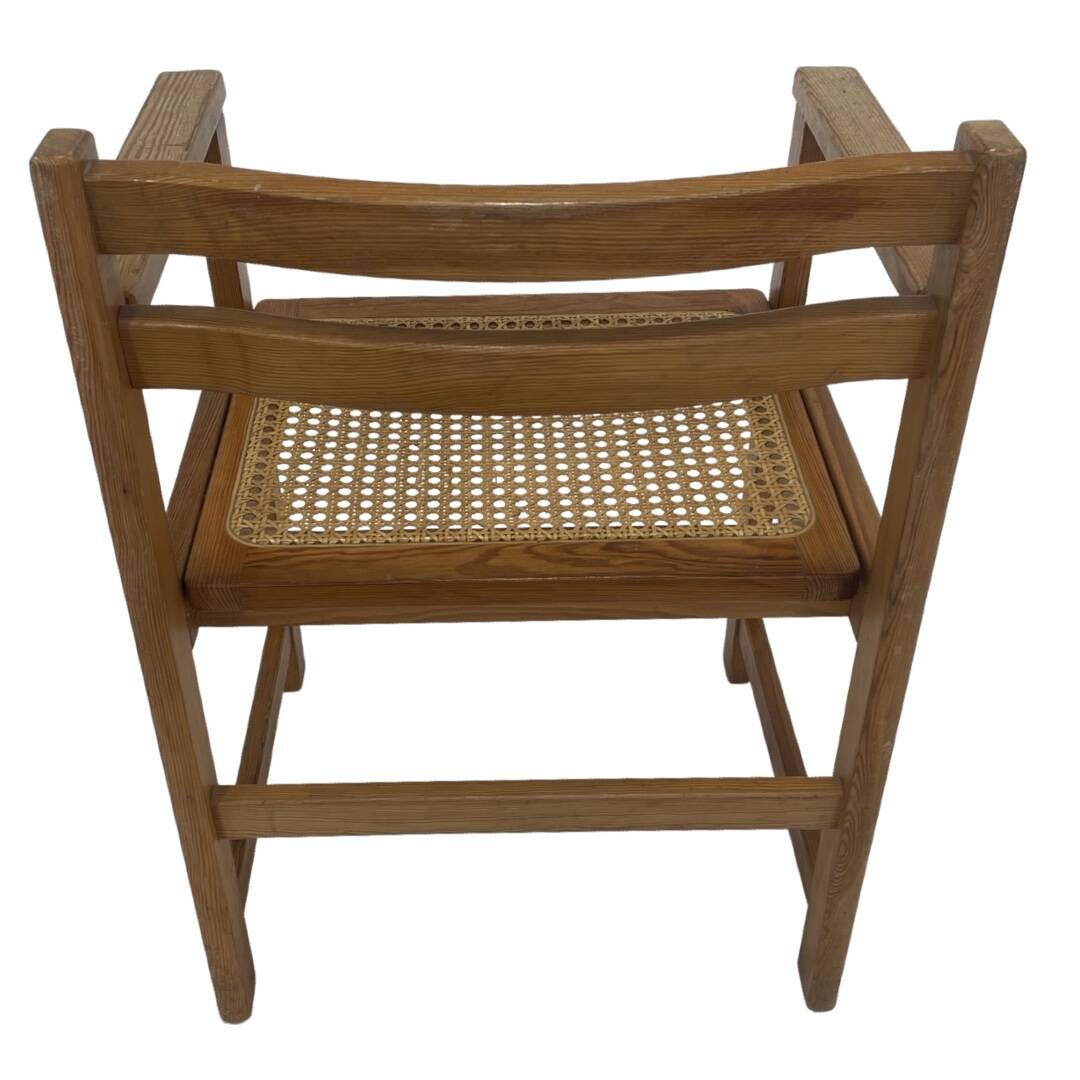 Vintage chair in webbing and pinewood from the 70s minimalist design