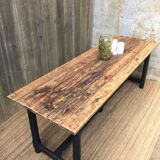 Farm table