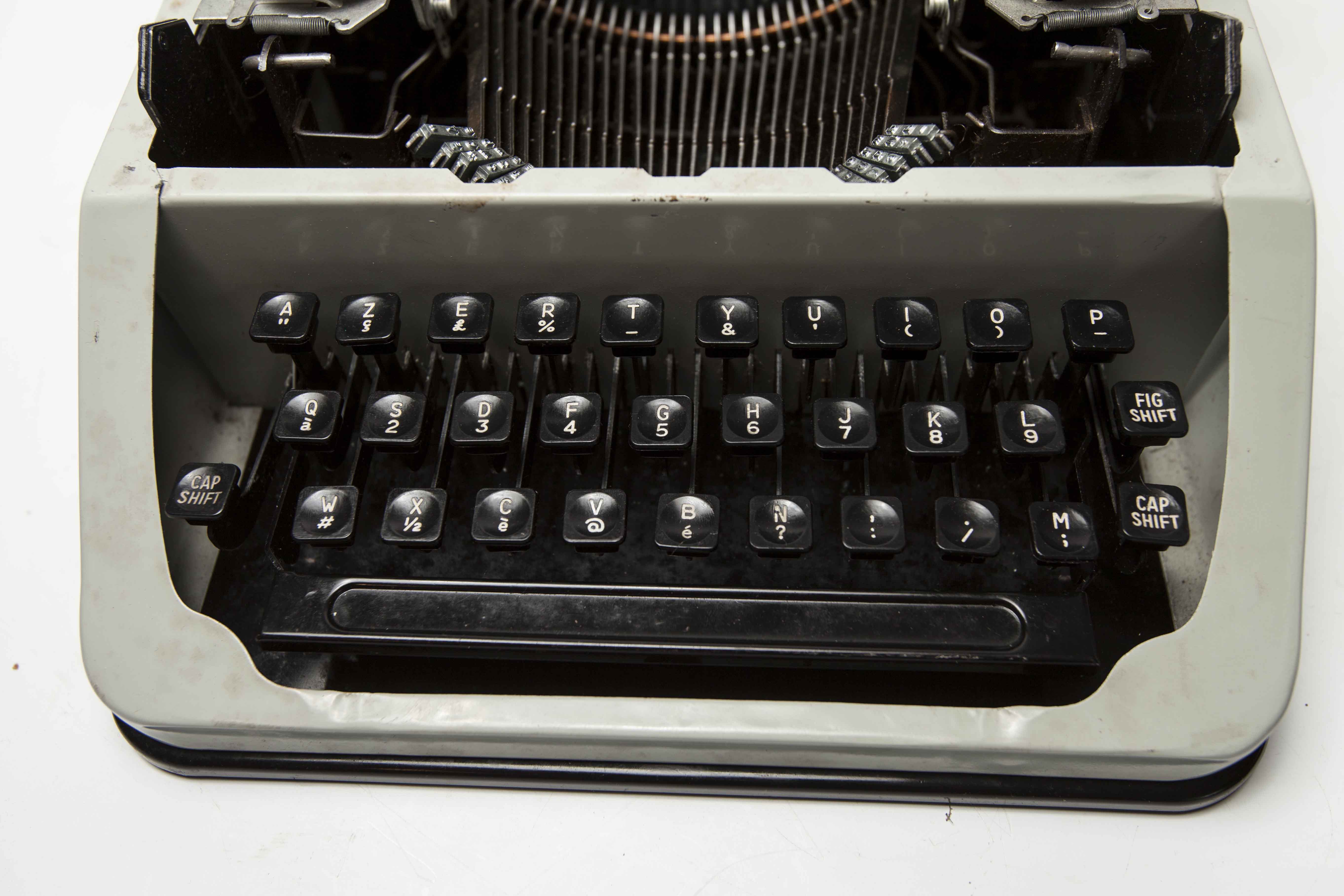 Machine à écrire enfant Liliput 1950 métal Selency