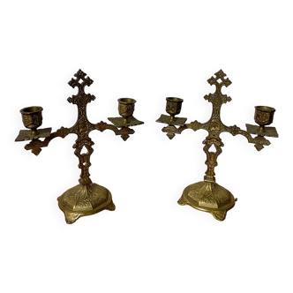 Crucifix style candlesticks