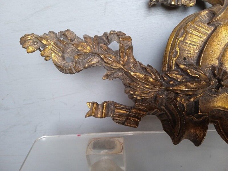 Pediment ornament gilded bronze furniture st Louis XV
