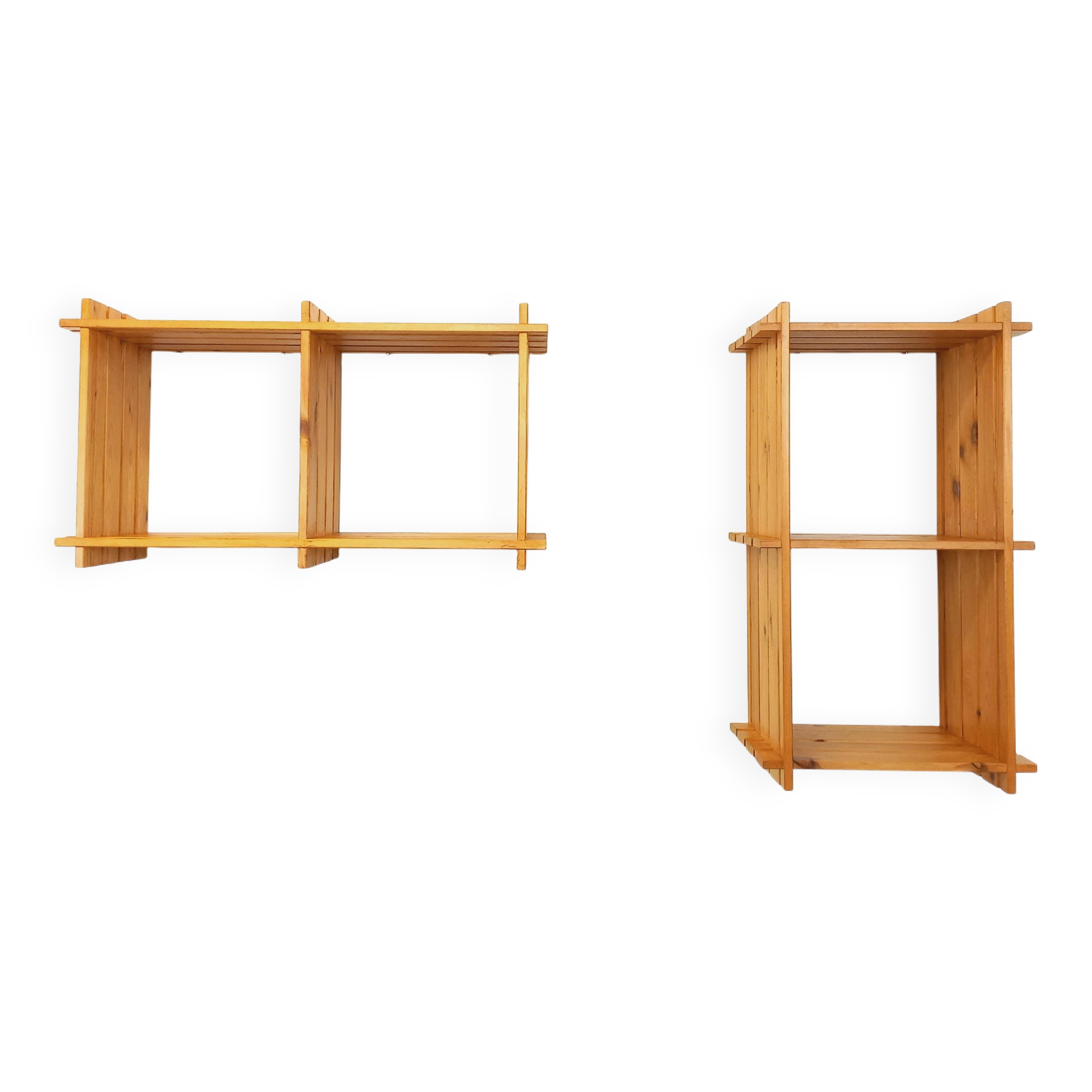 Pair of vintage pine wall shelves, from the 80s