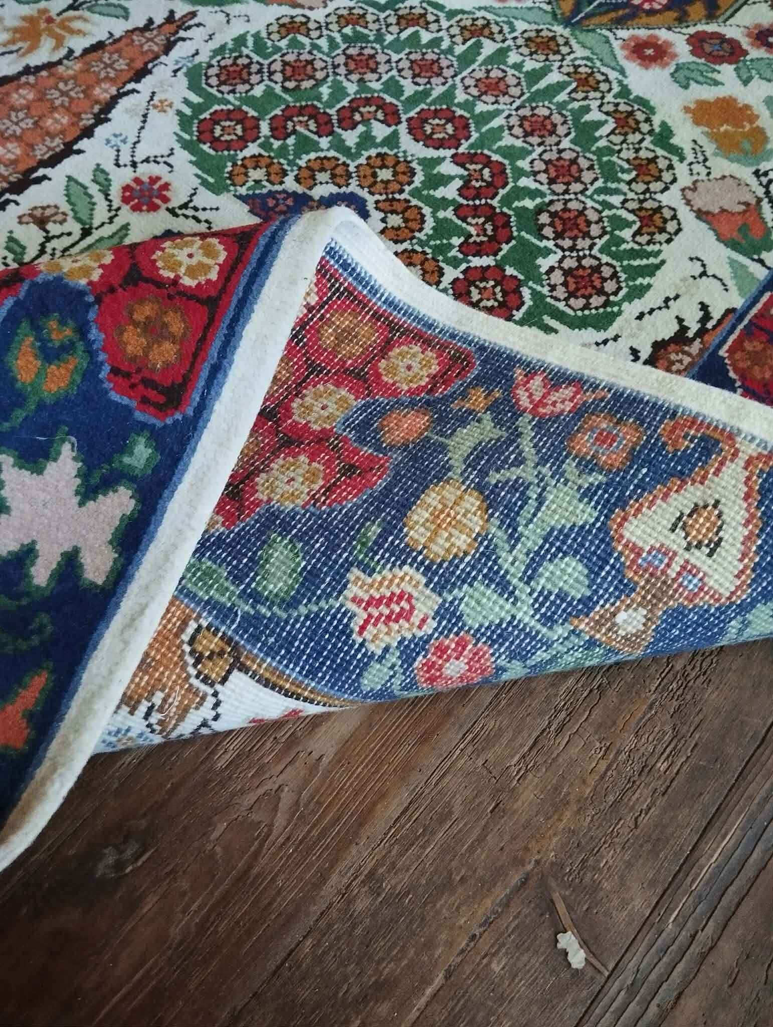 Handmade Kairouan Berber rug 304x203cm
