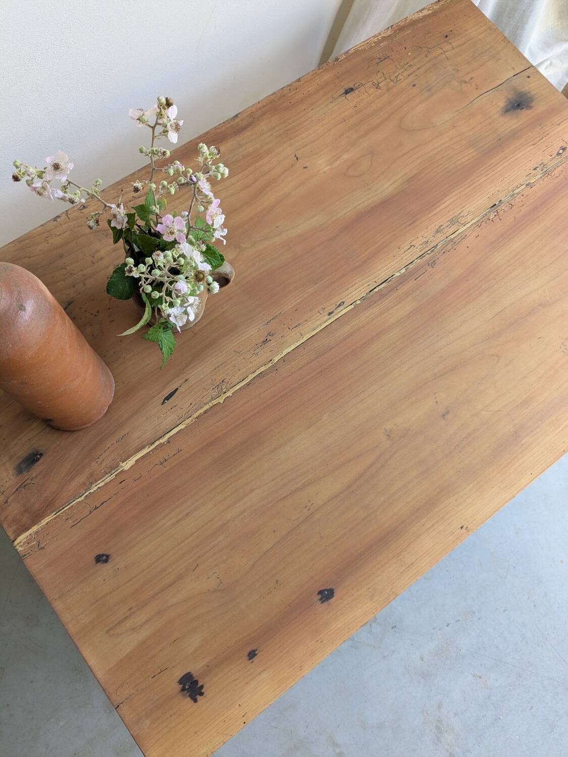 Farmhouse coffee table with drawer