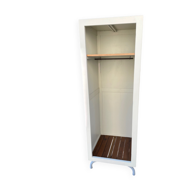 Armoire d’école / penderie