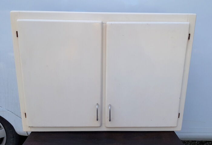 Haut de buffet vintage en bois peint