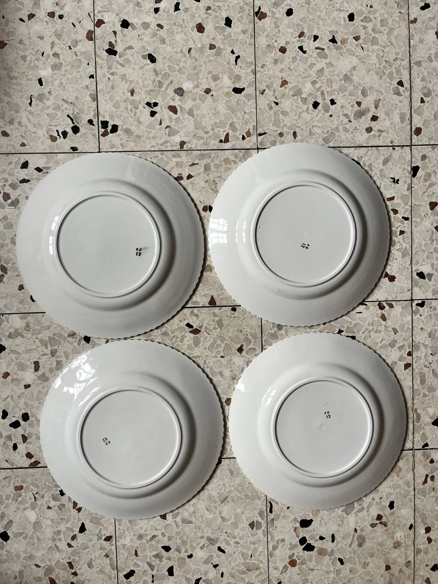 4 dinner plates