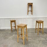 4 tabourets hauts 1960 en bois brut