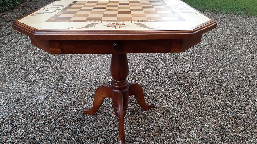 Table at play marquetry