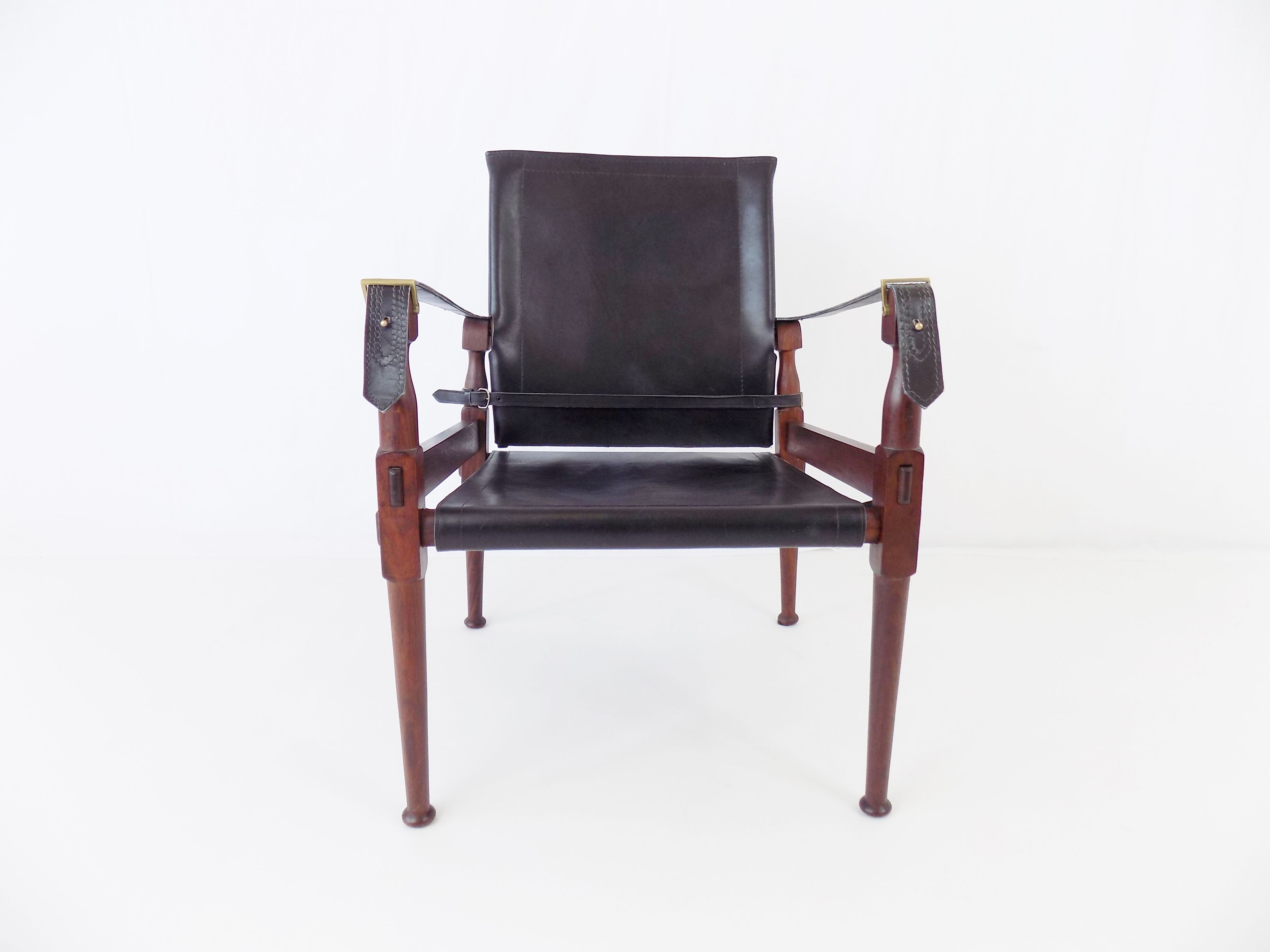 Hayat Safari Roorkee Campaign chairs set of 2