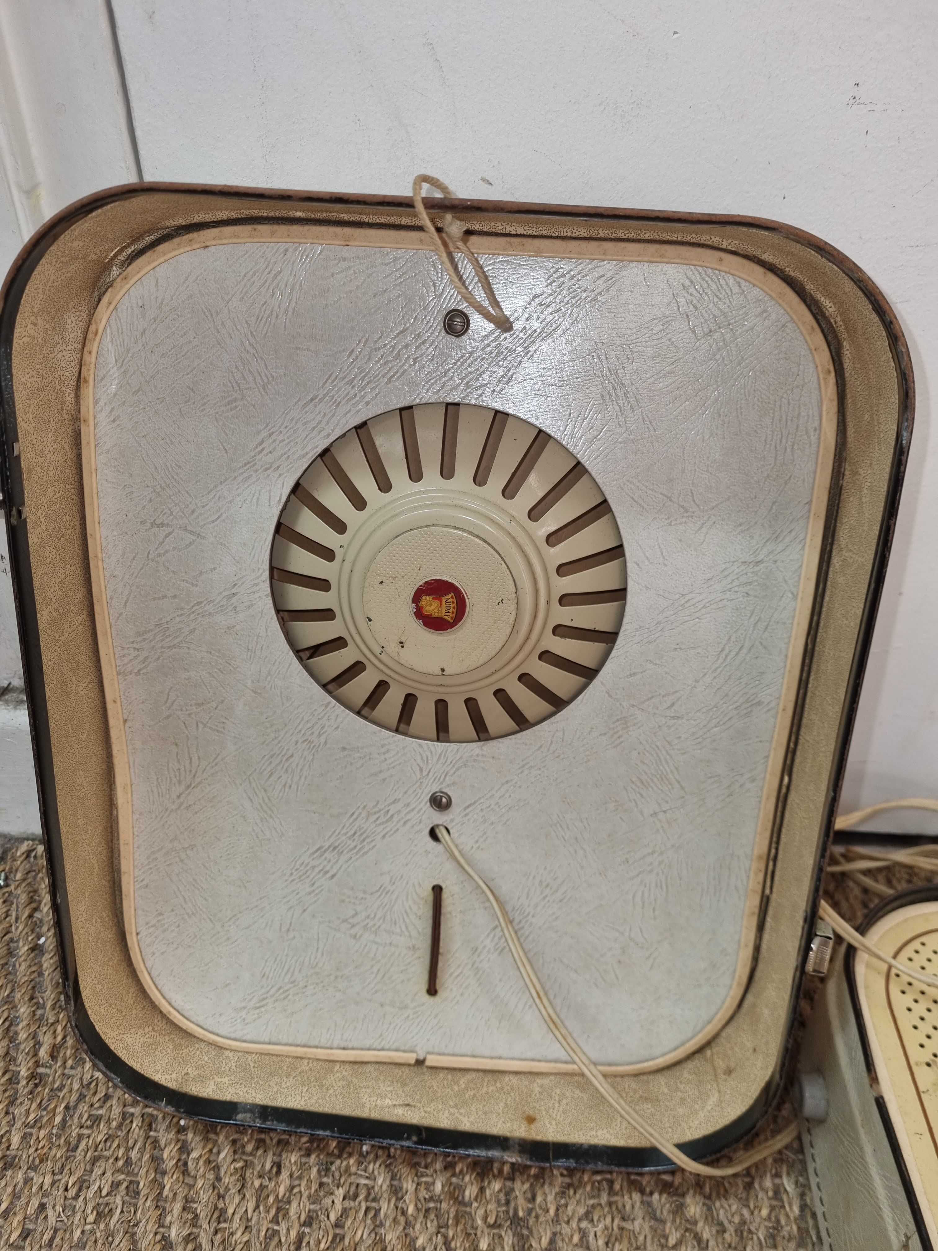 1950 Tepaz Eden record player