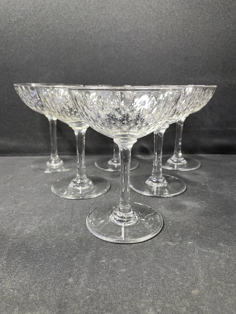 6 Baccarat champagne glasses Paris service