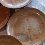 Assiette, ramene, vide poche , coupelle en grès de saint Amand de Puys