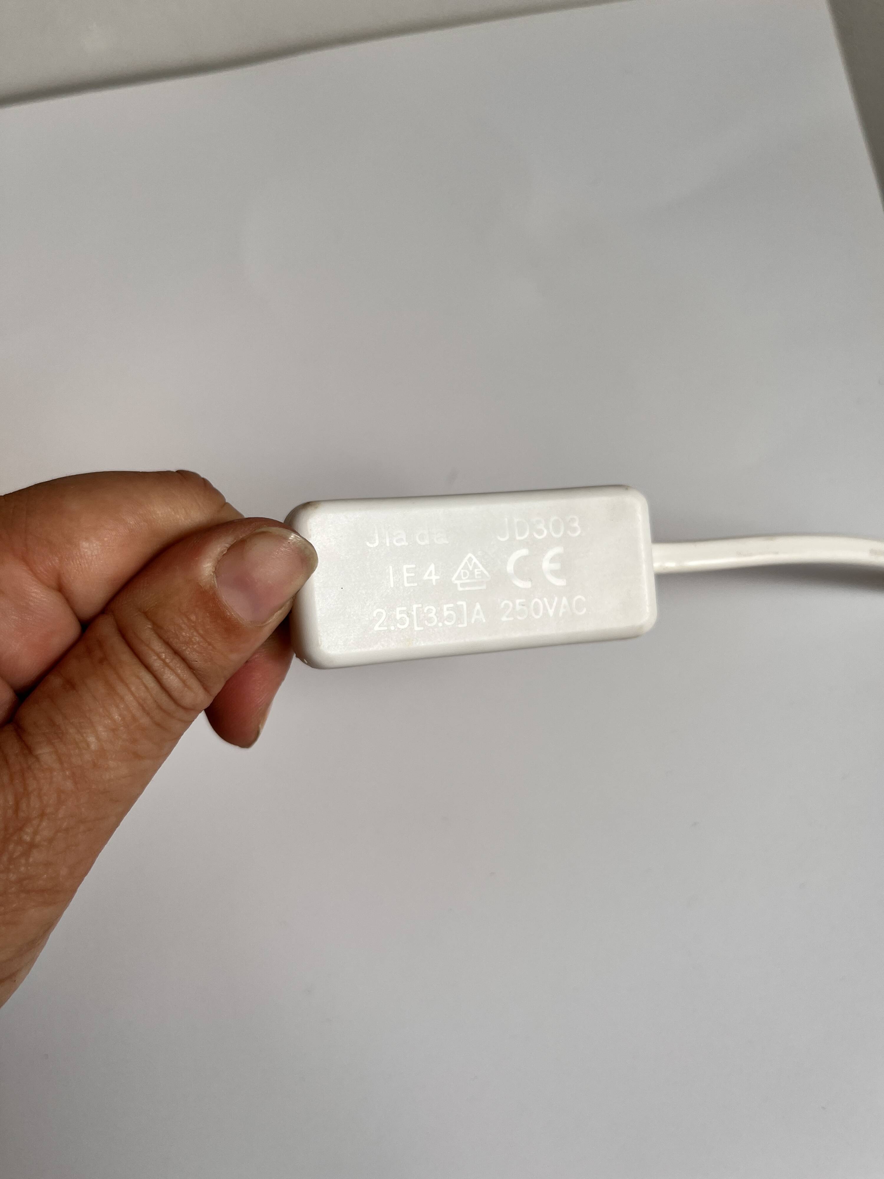 Lampe de chevet en bois