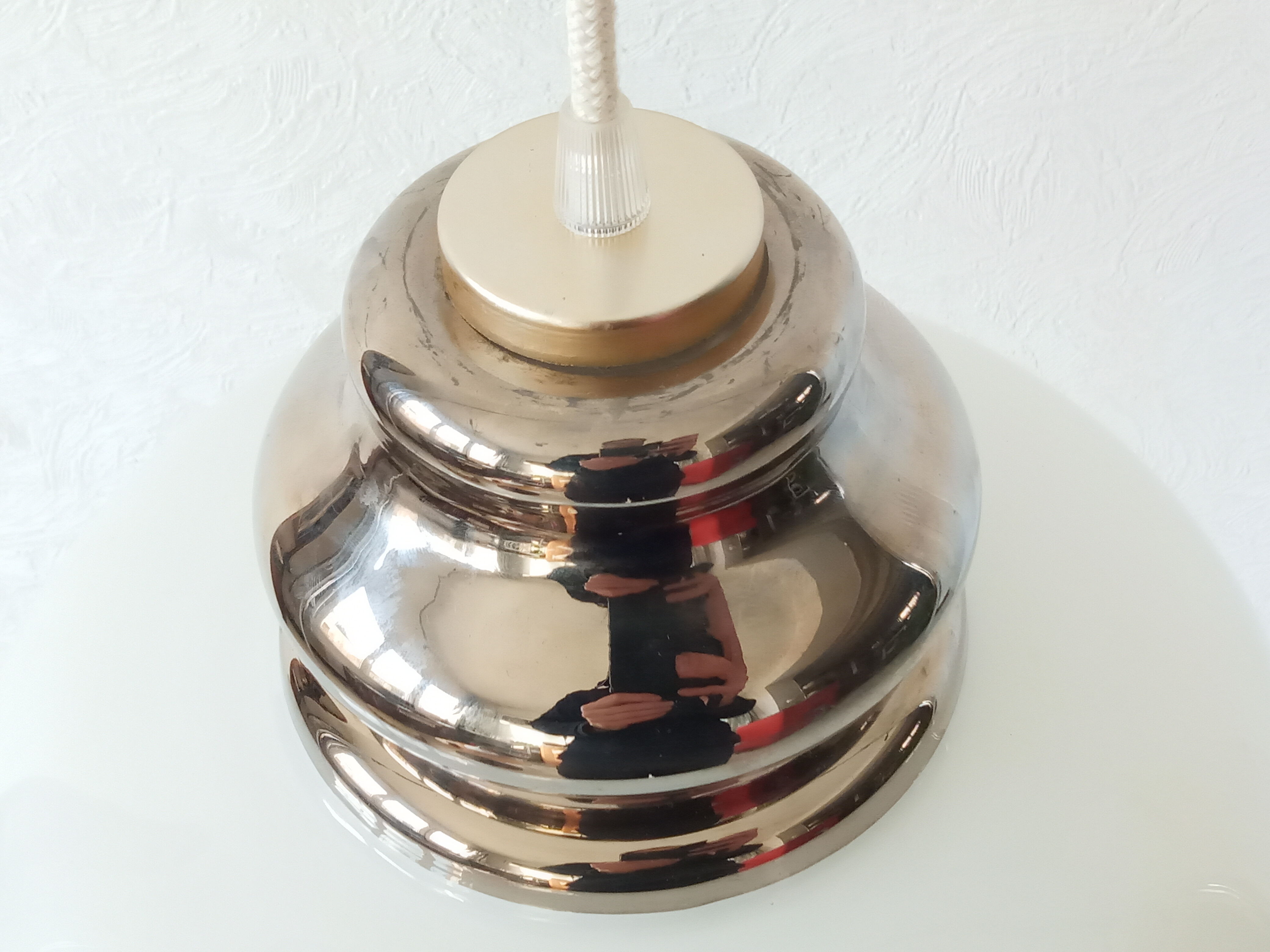 Suspension vintage en opaline