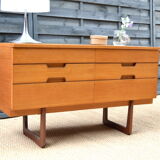 Commode minimaliste par Uniflex