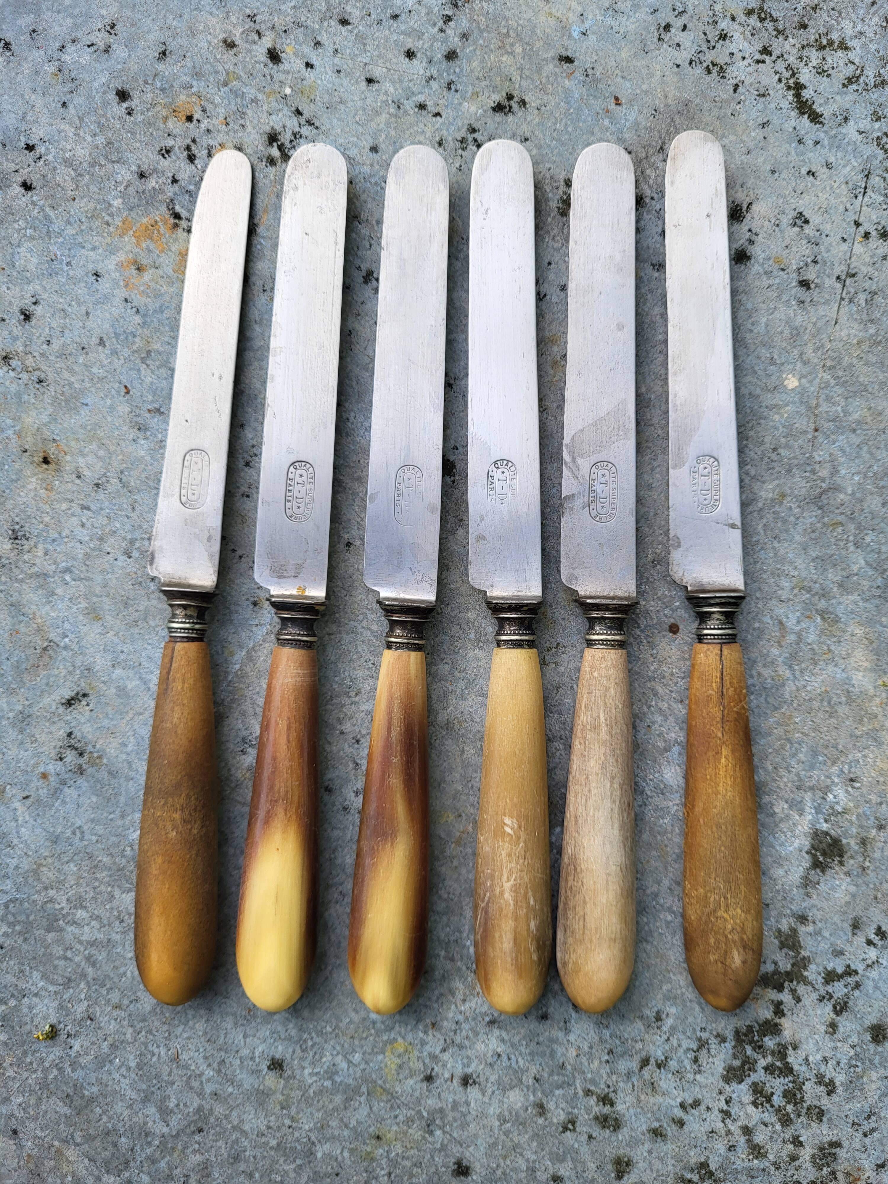 Série de 6 couteaux acier manche corne
