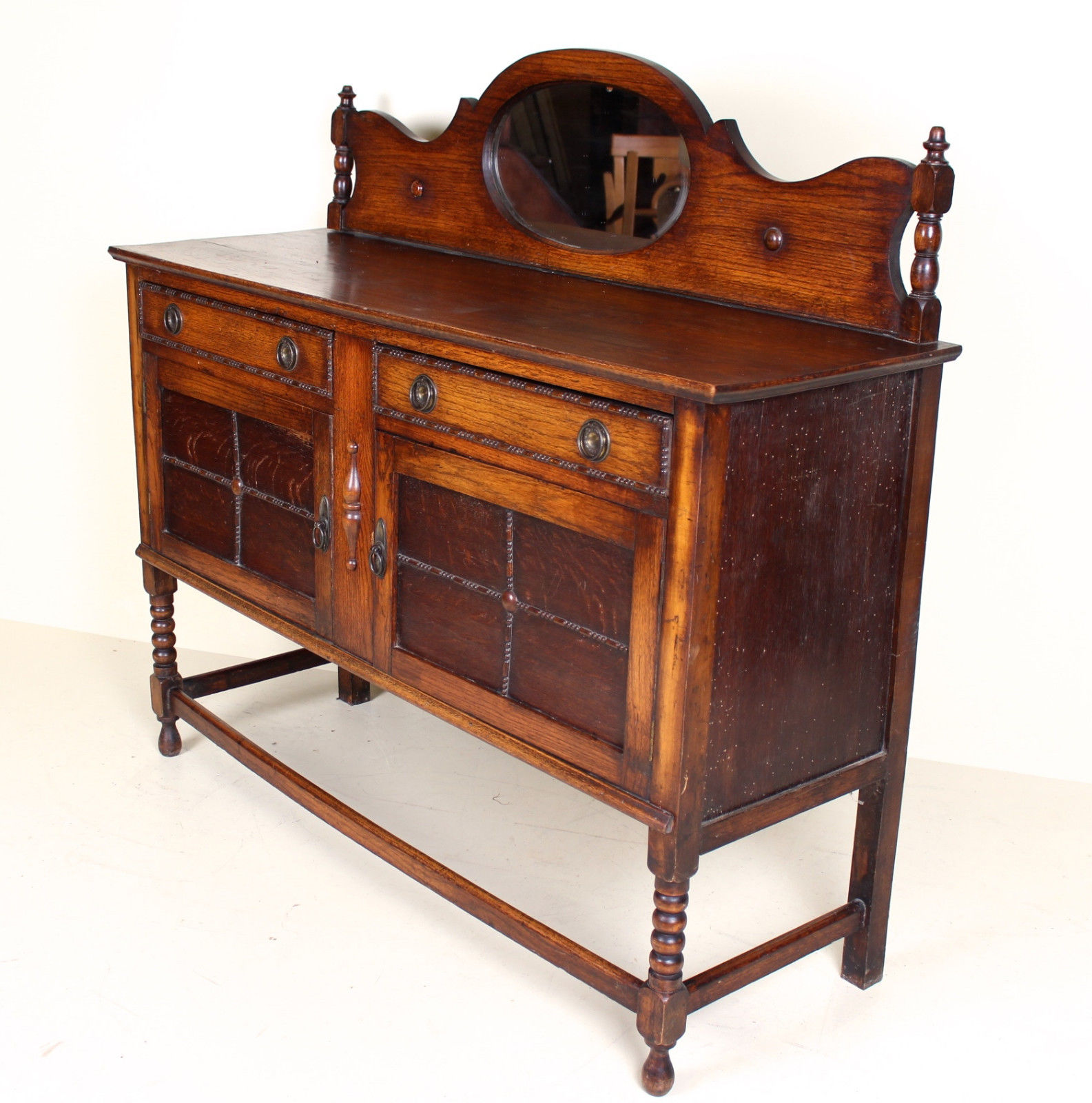 Dressing table in oak carved arts & crafts