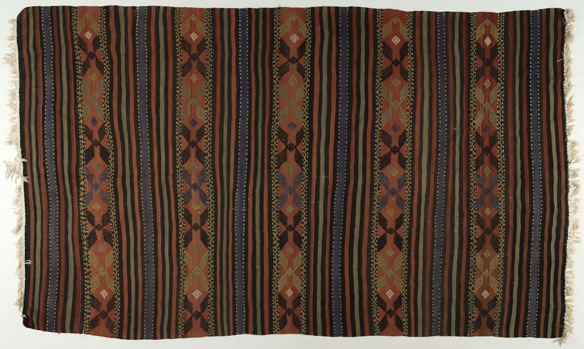 Anatolian handmade kilim rug 227 cm x 167 cm