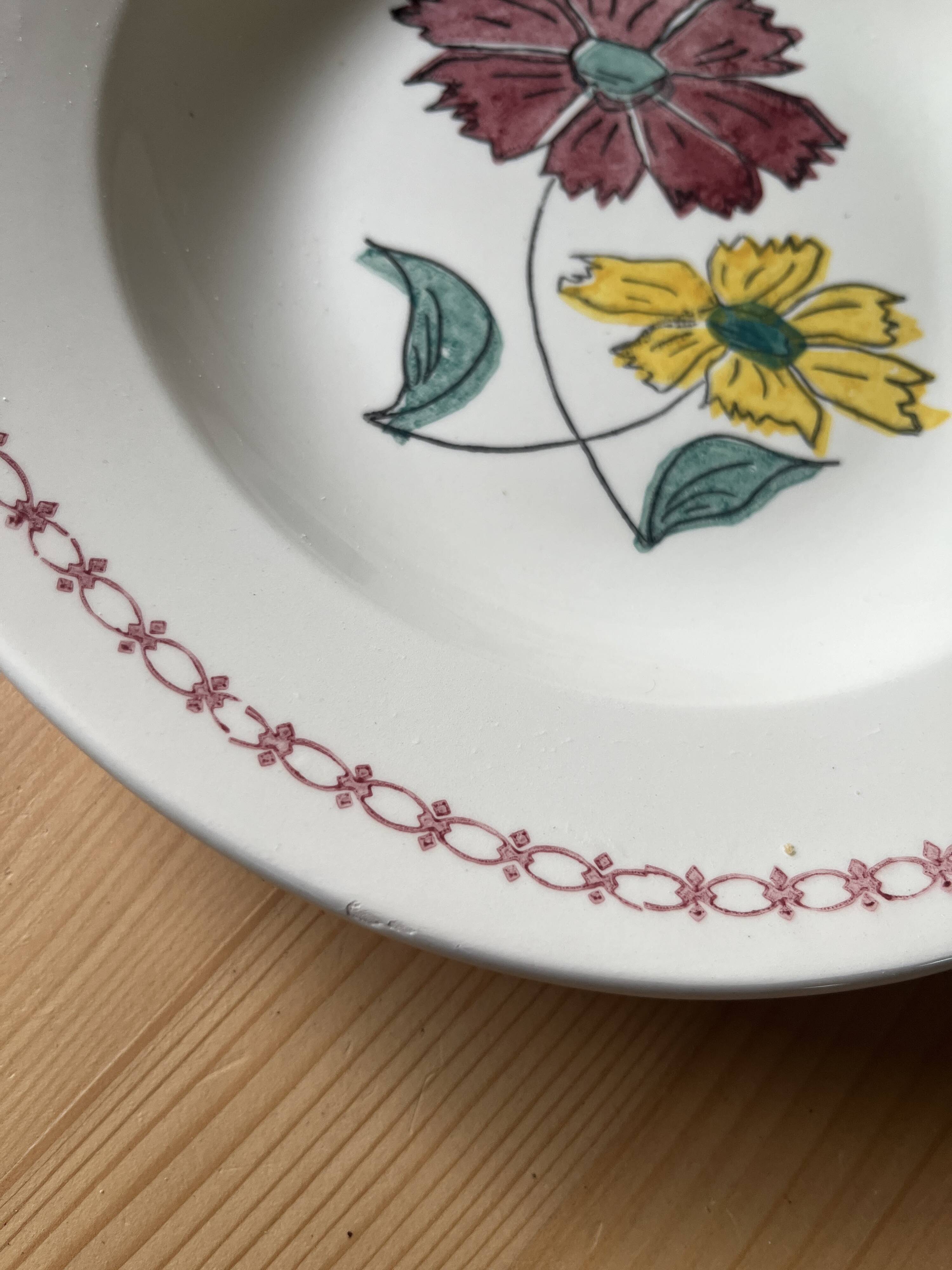 6 vintage ceramic deep plates