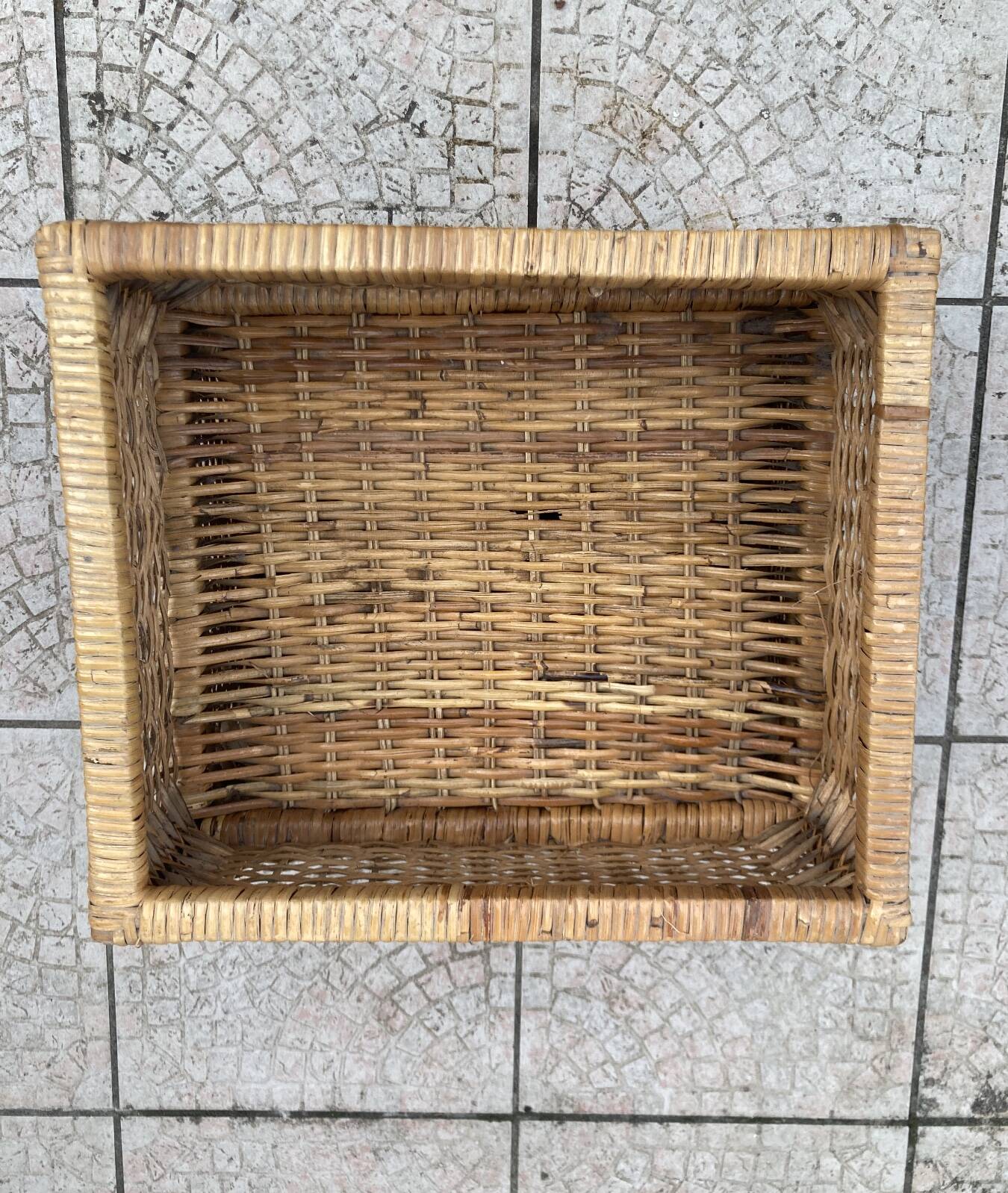 Vintage rattan chiffonier