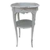 Middle table
