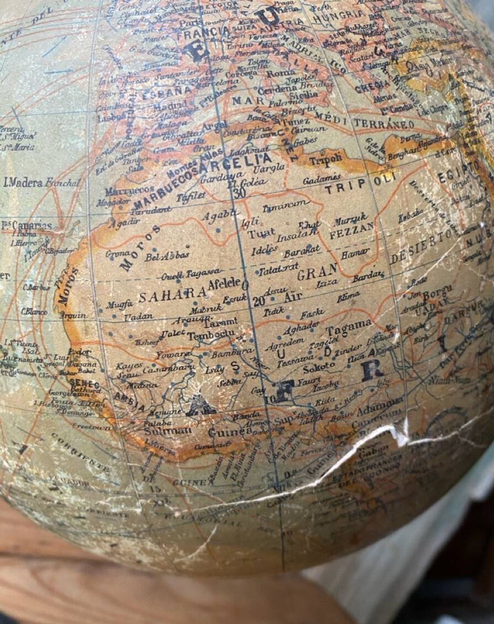 Ancien Globe Terrestre J. Lebègue & Cie, Paris — Environ 1885 / 1890 (Édition