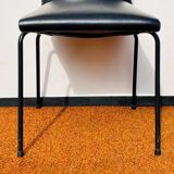 Pair of 'Robert' chairs by Pierre Guariche for Meurop